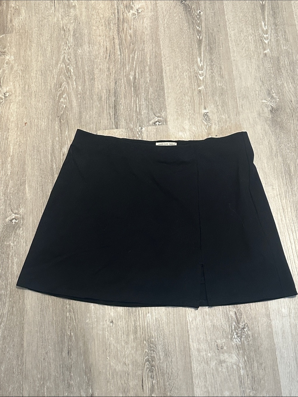 American Eagle Outfitters Black Mini Skort with Front Vent